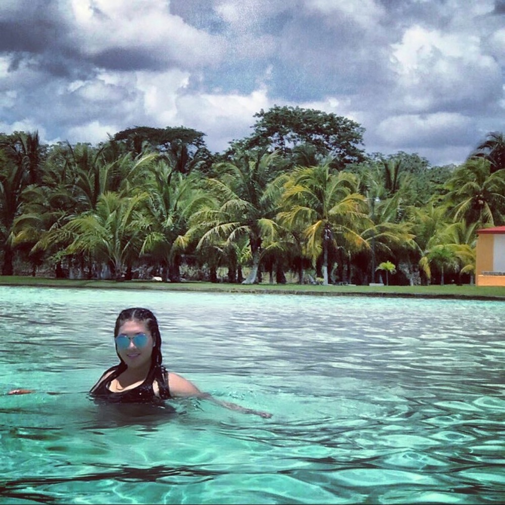 Meet your Posher, Britt